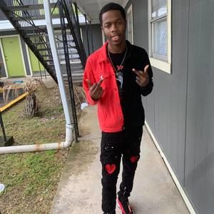 Meet your Posher, Gianni